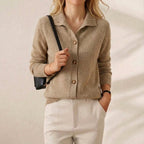 Gilet in Cashmere con Bottoni e Colletto
