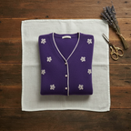 Kasjmier vest met V-hals en geborduurde accenten