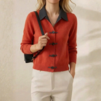 Cárdigan con cuello de cachemira y botones alternantes