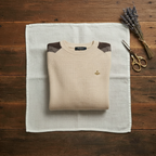 Kaschmirpullover mit Rundhalsausschnitt und Kontrastärmeln